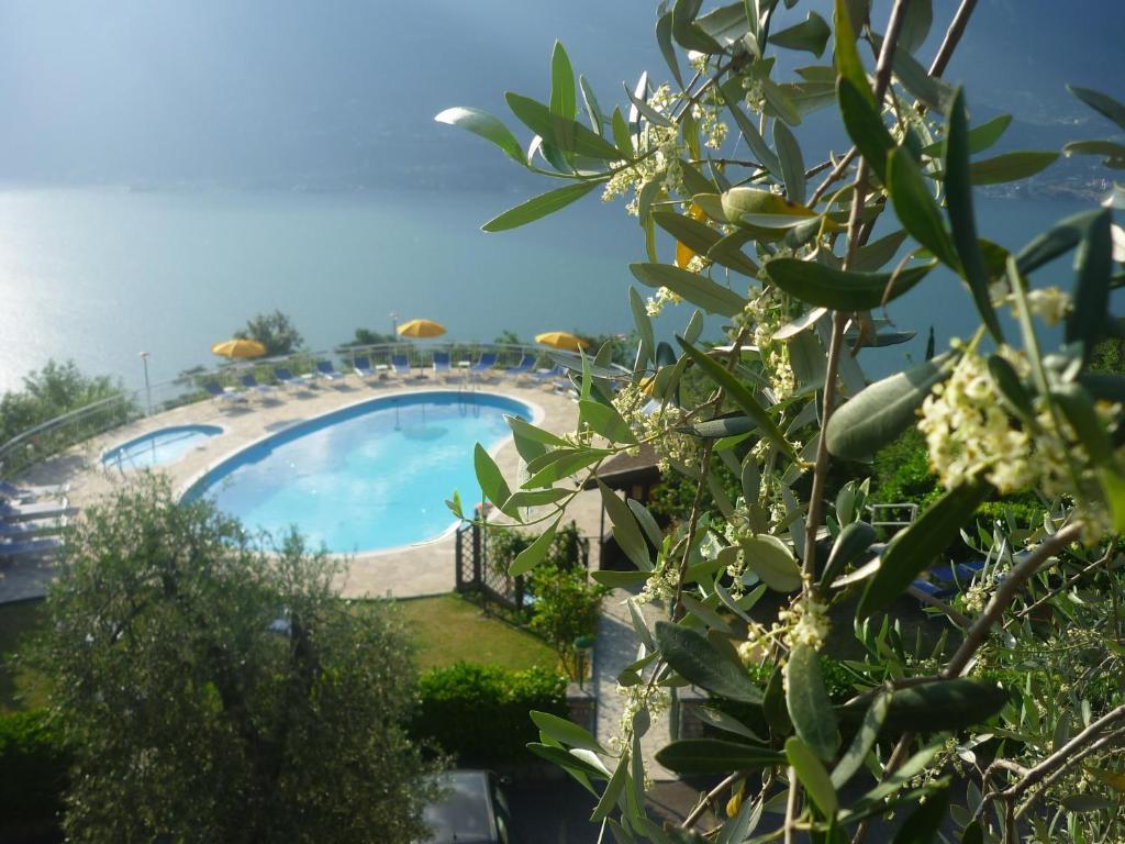 Residence Hotel Maxi Limone sul Garda Exterior foto