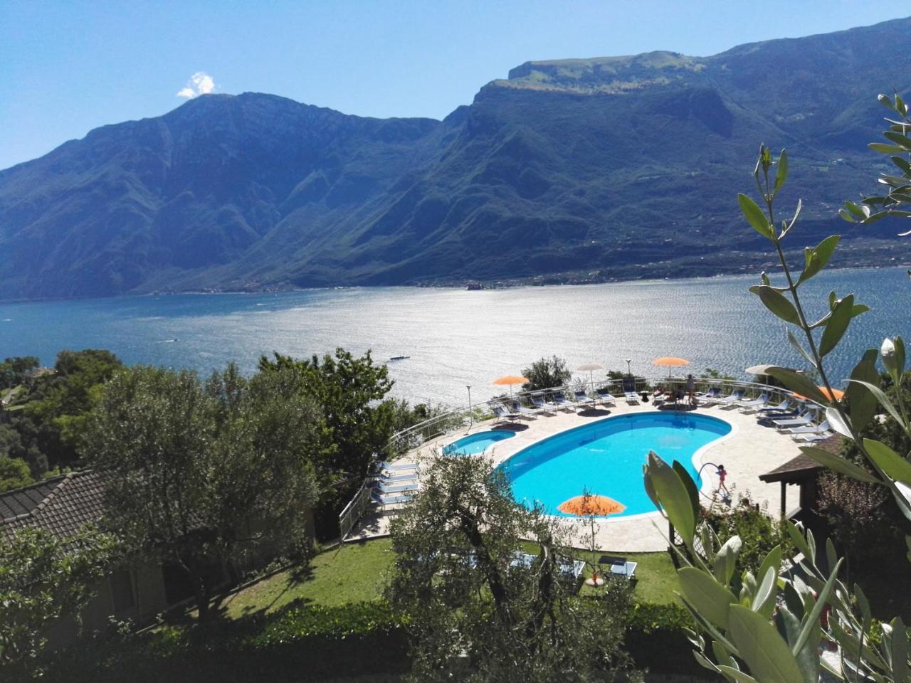 Residence Hotel Maxi Limone sul Garda Exterior foto